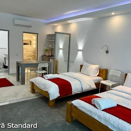 Casa Eden - Apartamente Langa Lac Colibiţa Exteriör bild
