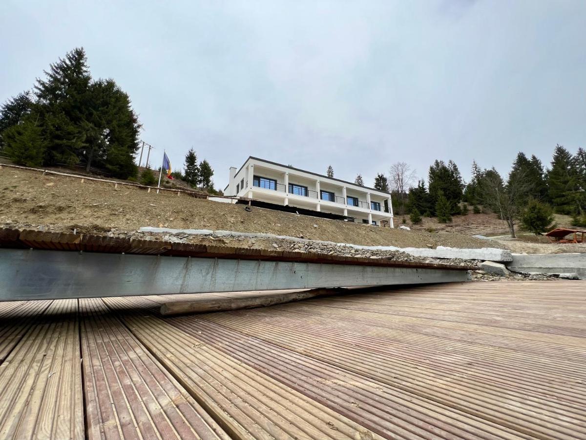 Casa Eden - Apartamente Langa Lac Colibiţa Exteriör bild